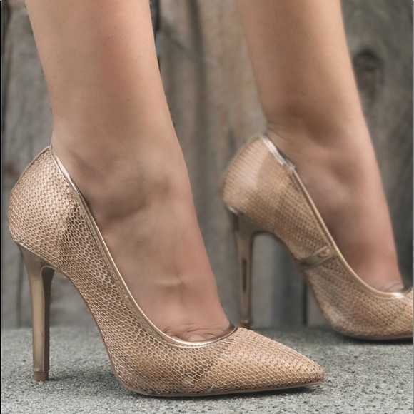 Rose Gold Pumps - Picture 3 of 4